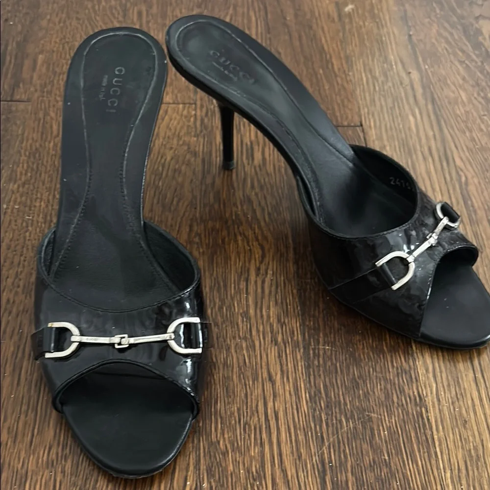 Gucci Black Heeled Mules with Horsebit Detail - Picture 1 of 1